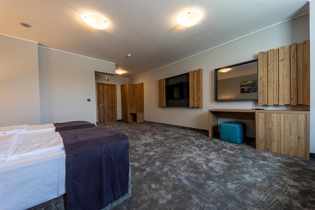 Hotel Caesar 2 Kardzsali Kültér fotó