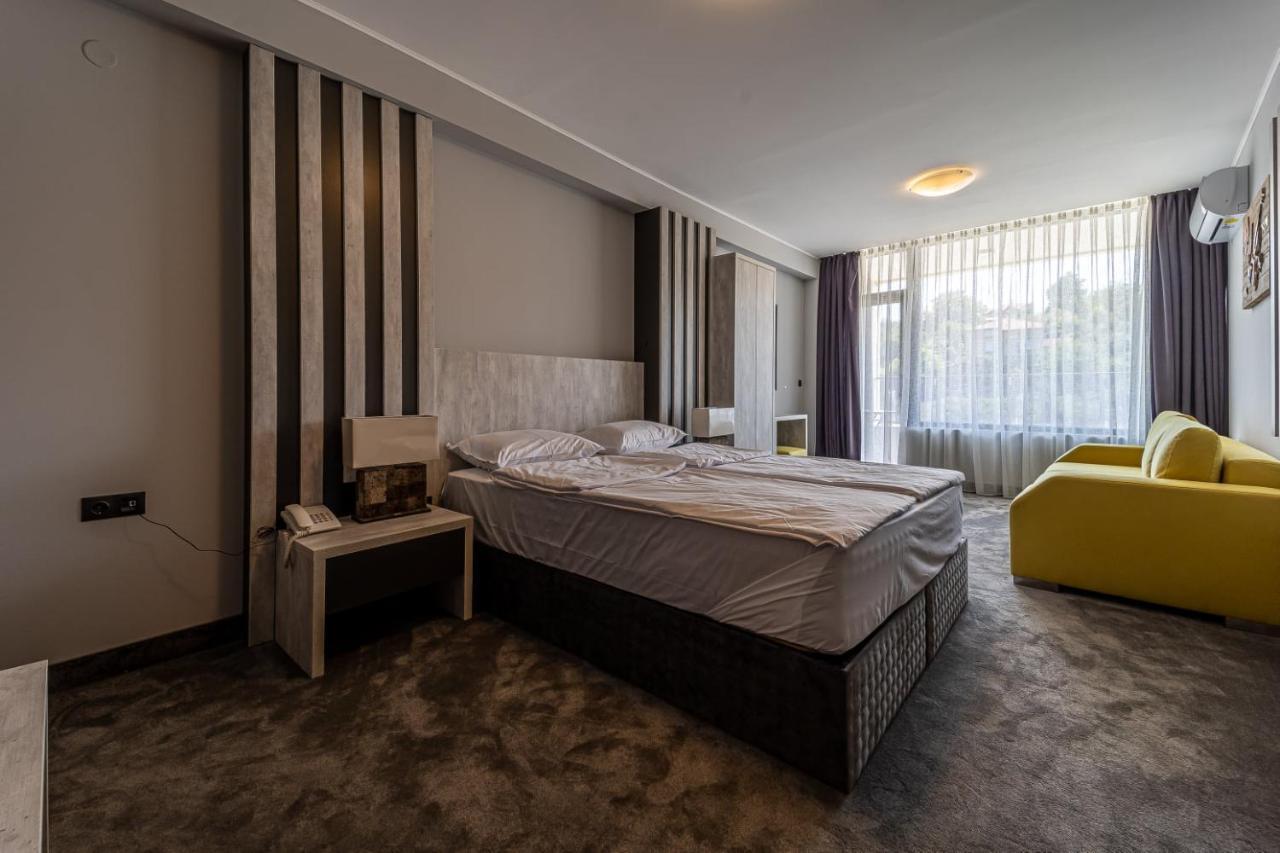 Hotel Caesar 2 Kardzsali Kültér fotó