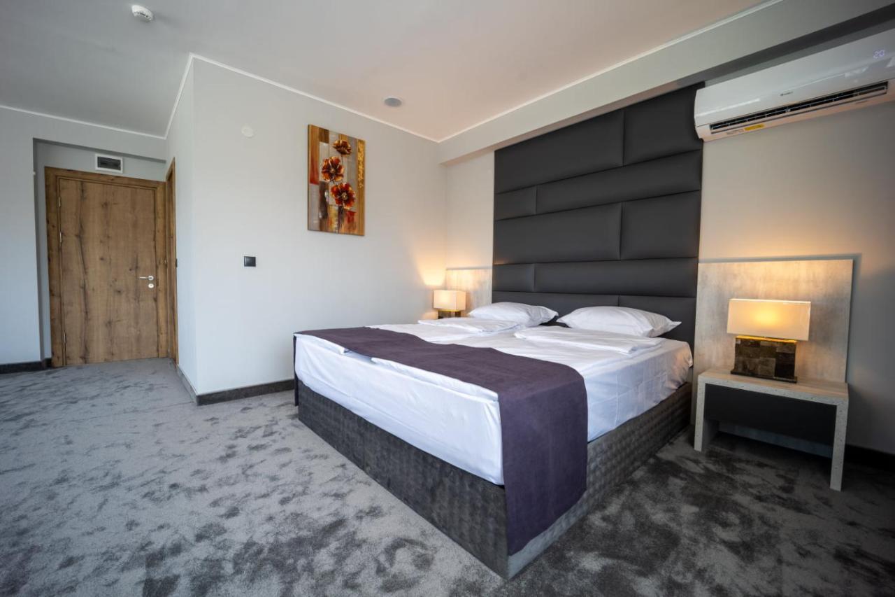 Hotel Caesar 2 Kardzsali Kültér fotó